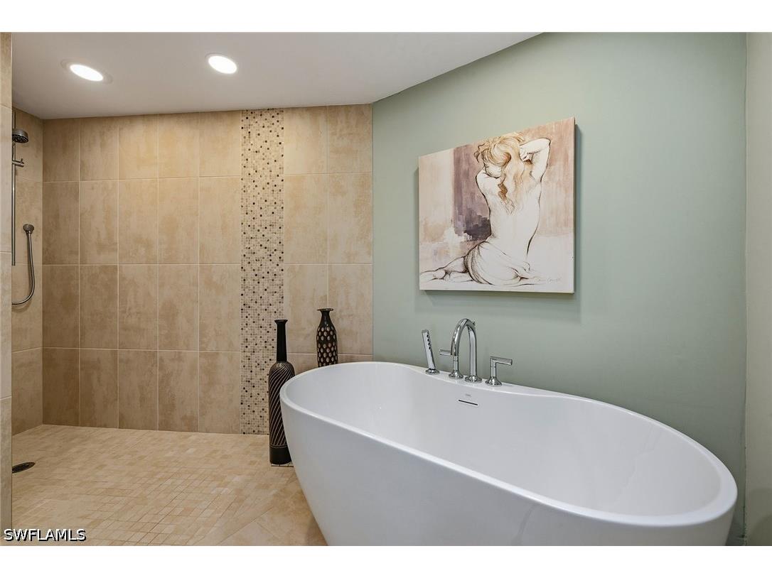 980 Cape Marco Drive #507 Marco Island FL 34145 226013478 image18