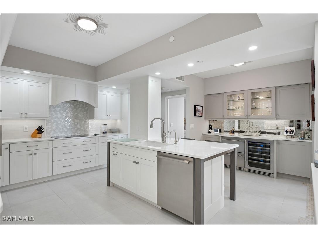 980 Cape Marco Drive #1206 Marco Island FL 34145 225076768 image4