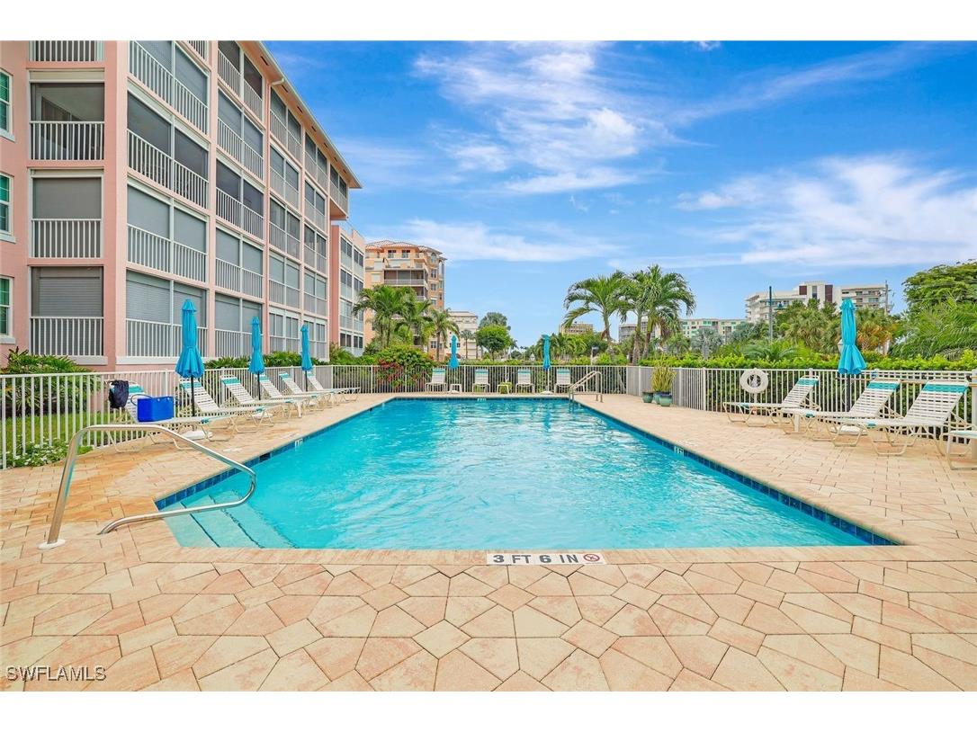 980 Huron Court #404 Marco Island FL 34145 225084383 image31