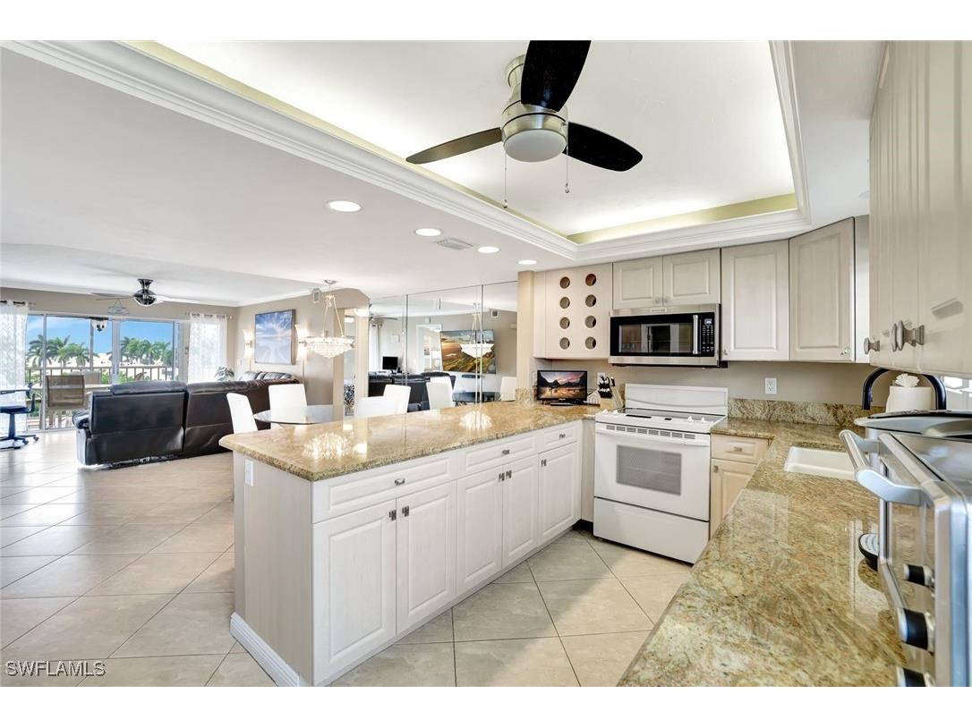 980 Huron Court #404 Marco Island FL 34145 225084383 image4