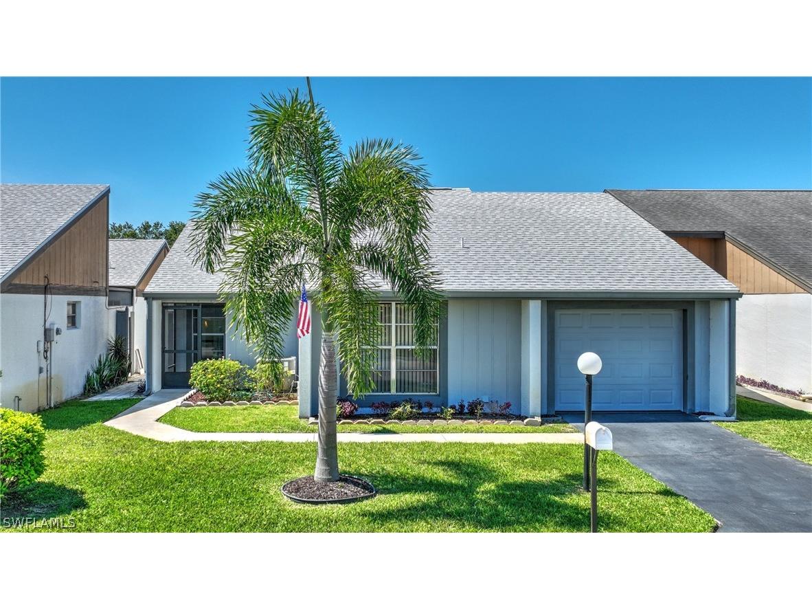 9801 Maplecrest Circle Lehigh Acres FL 33936 224044373 image1