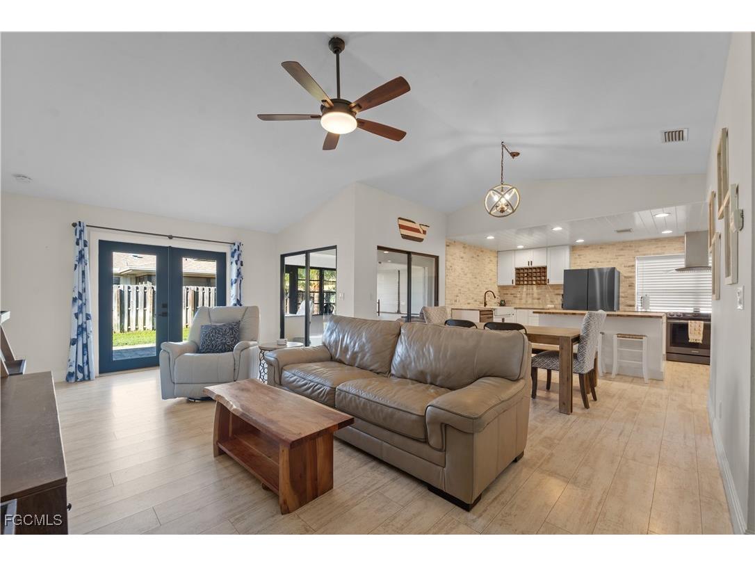 9802 Wildginger Drive Fort Myers FL 33919 2025017551 image2