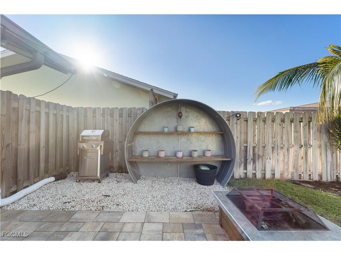 9802 Wildginger Drive Fort Myers FL 33919 2025017551 image23