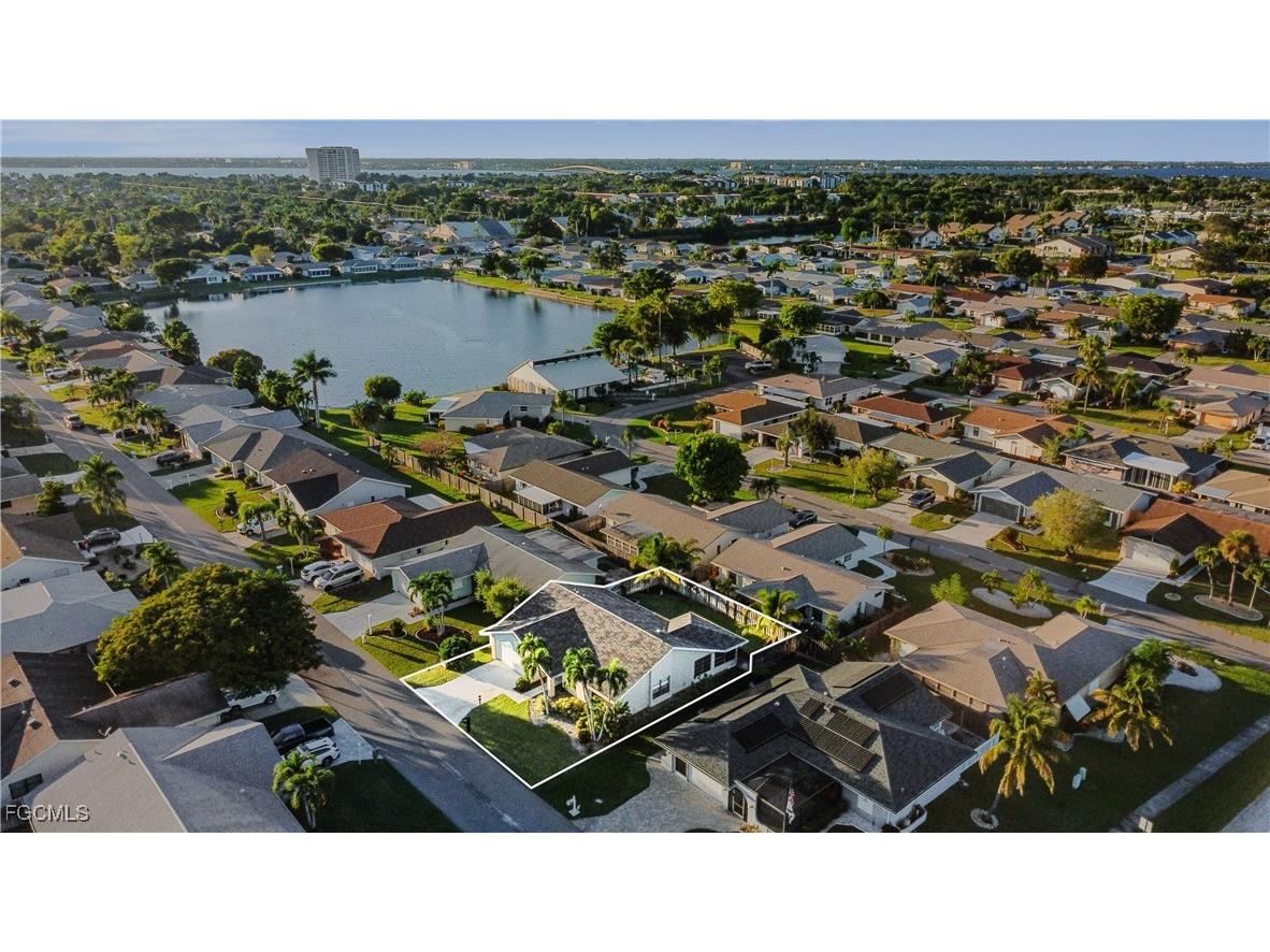 9802 Wildginger Drive Fort Myers FL 33919 2025017551 image36