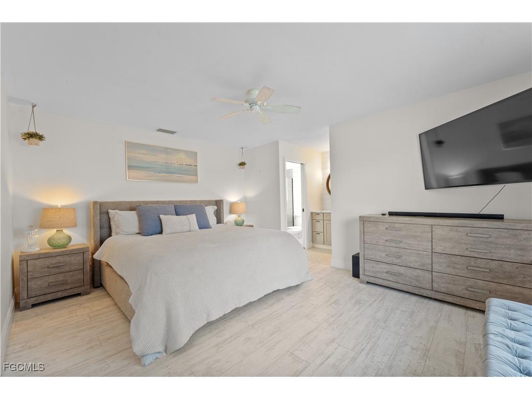 9802 Wildginger Drive Fort Myers FL 33919 2025017551 image9