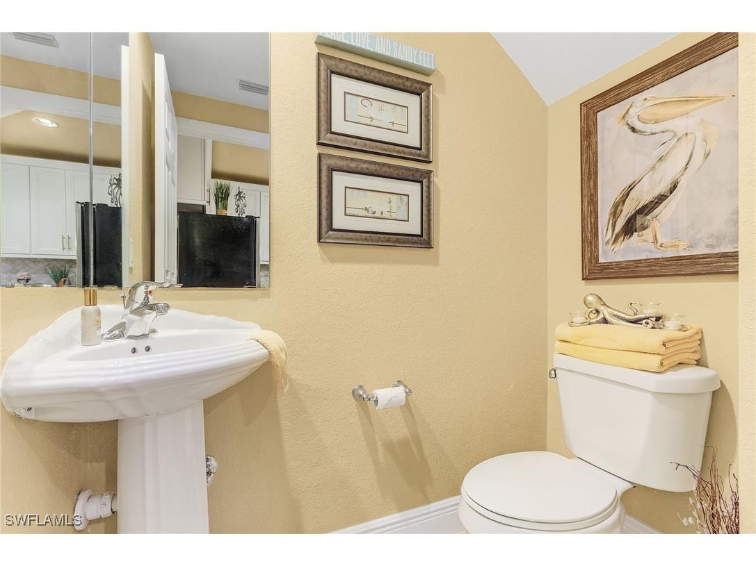 9803 Bodego Way #104 Fort Myers FL 33908 225044609 image25