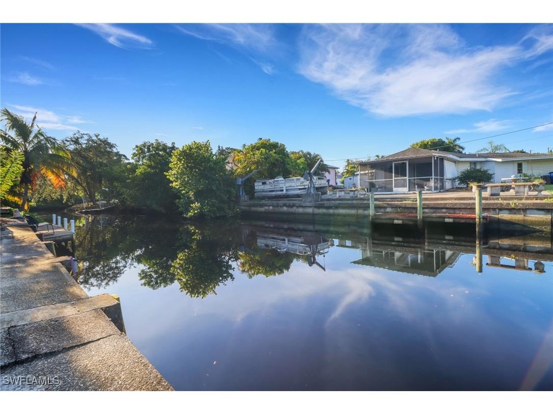 9804 Montana Court Bonita Springs FL 34135 225066987 image1