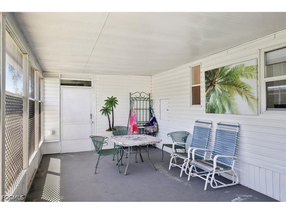 9806 Sugarberry Way Fort Myers FL 33905 2026014387 image20