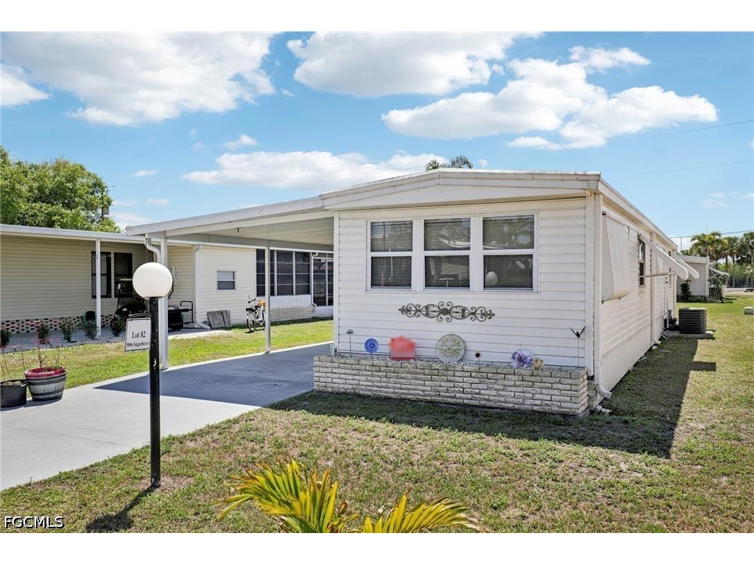 9806 Sugarberry Way Fort Myers FL 33905 2026014387 image3