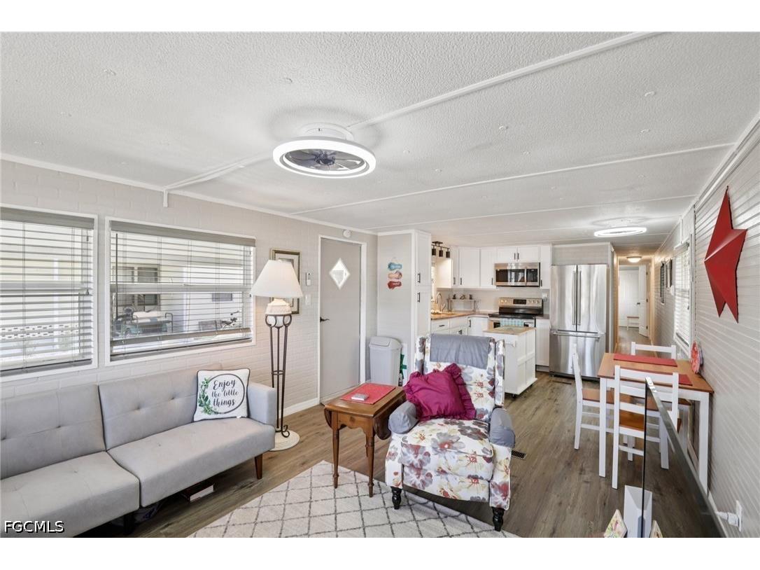 9806 Sugarberry Way Fort Myers FL 33905 2026014387 image7