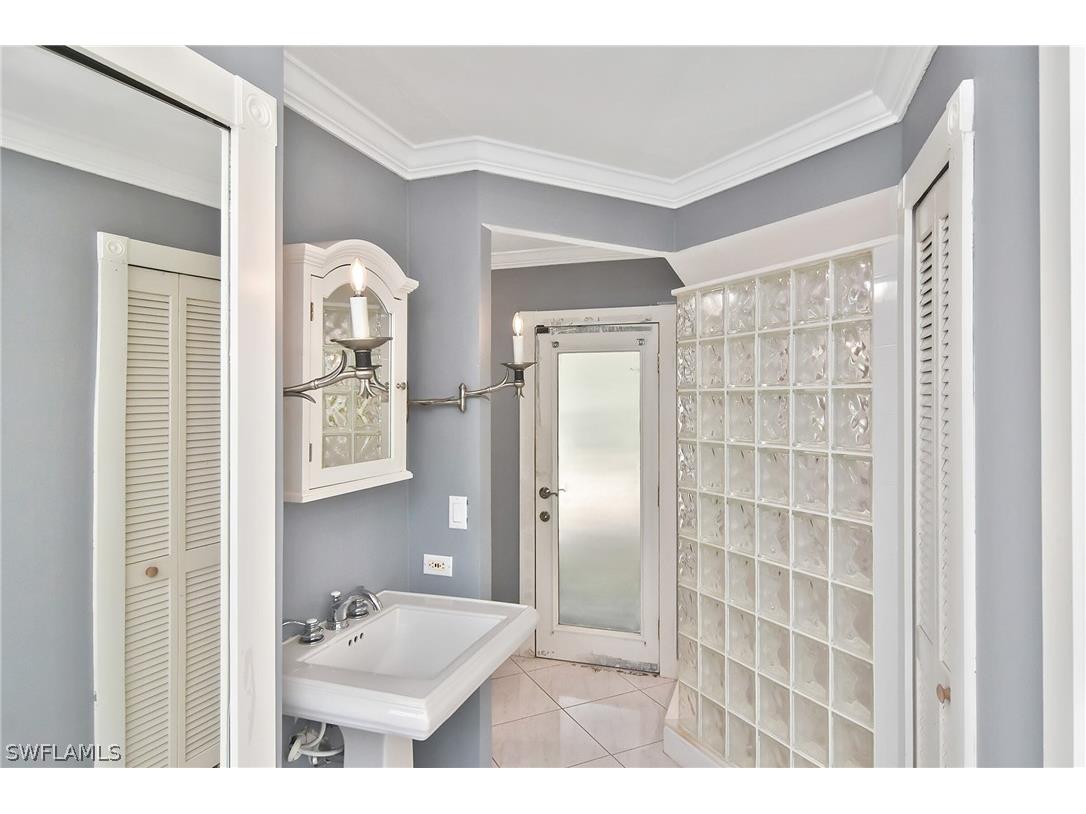 9807 Fathom Court Fort Myers FL 33919 226012567 image11