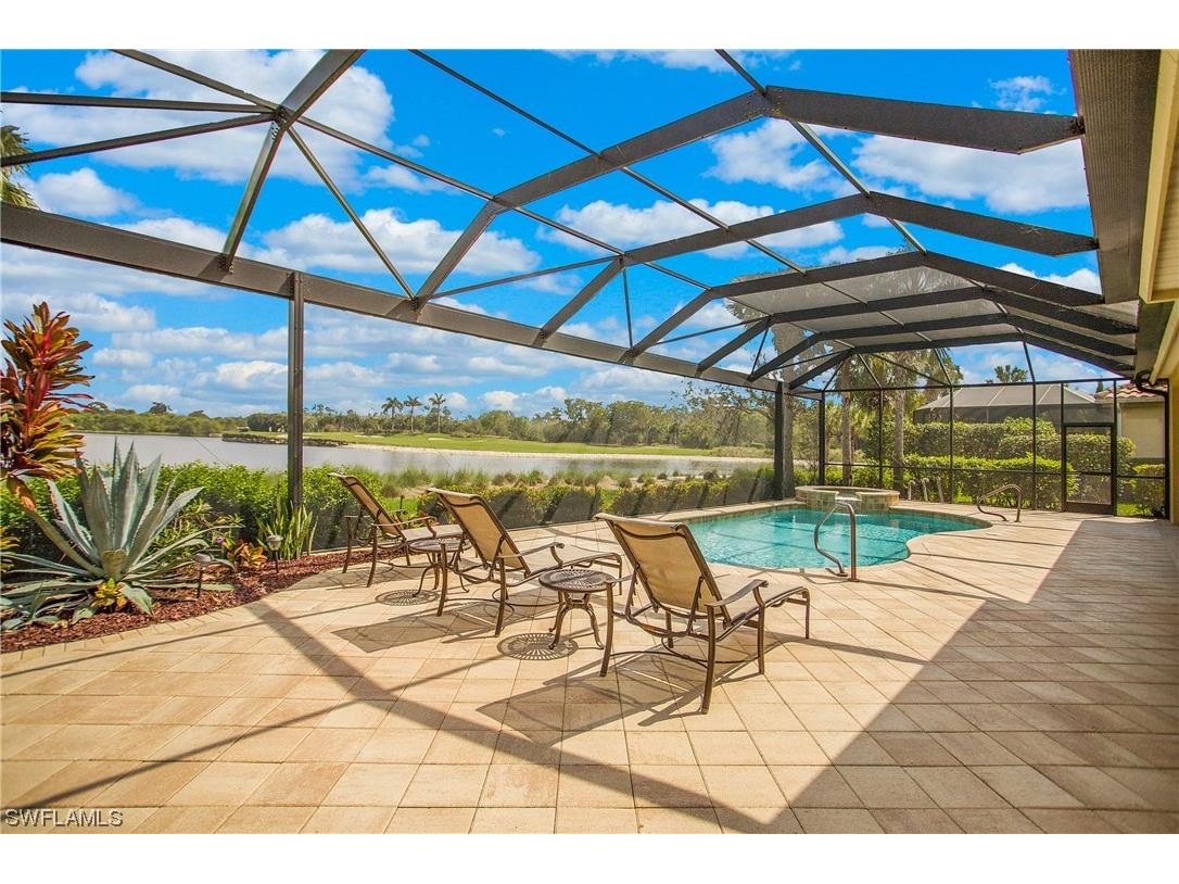 9807 Nickel Ridge Circle Naples FL 34120 223018897 image1