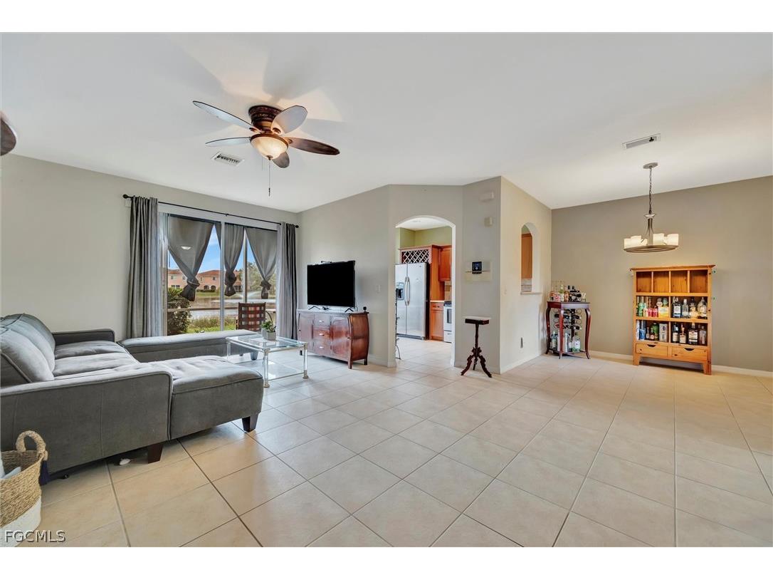 9808 Roundstone Circle Fort Myers FL 33967 2026009907 image11