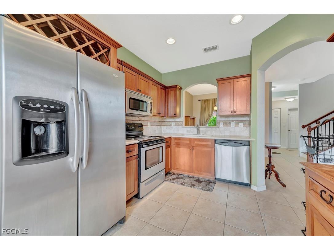 9808 Roundstone Circle Fort Myers FL 33967 2026009907 image15