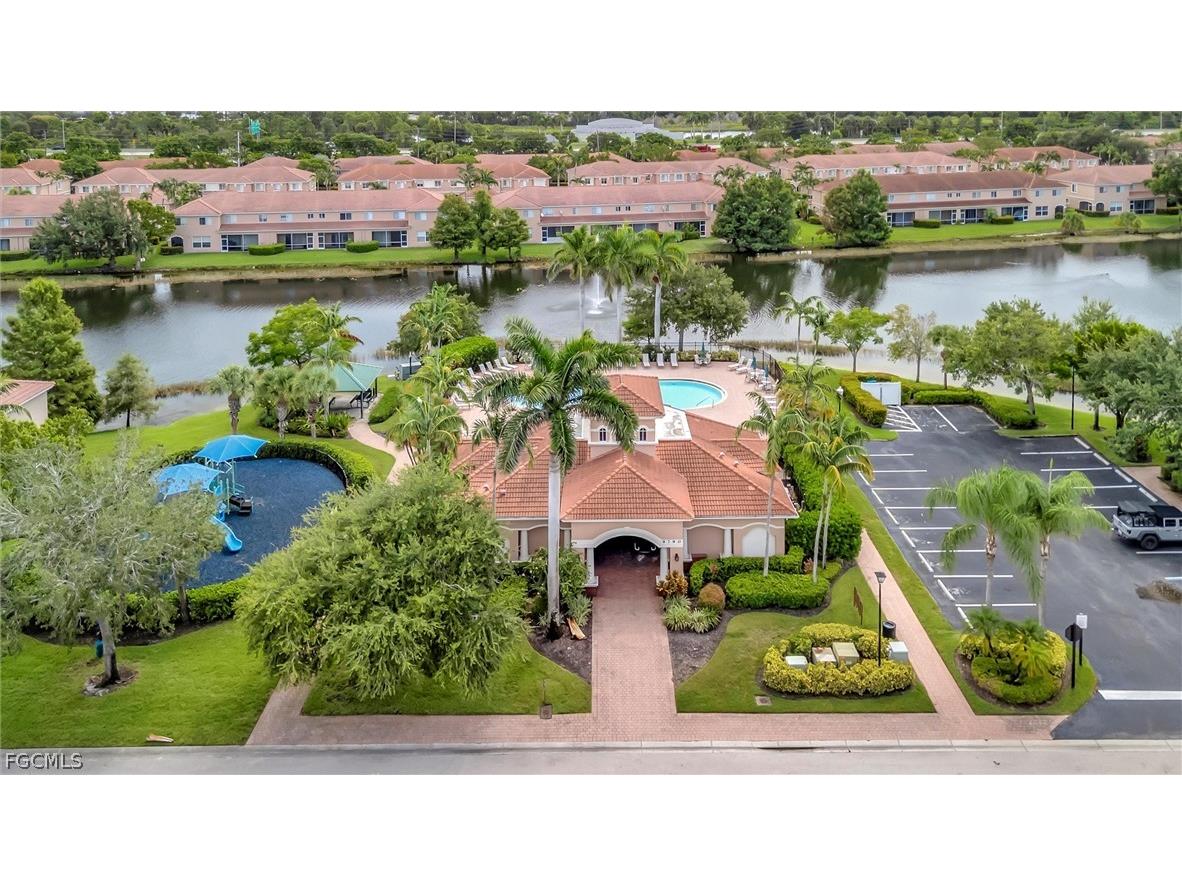 9808 Roundstone Circle Fort Myers FL 33967 2026009907 image34
