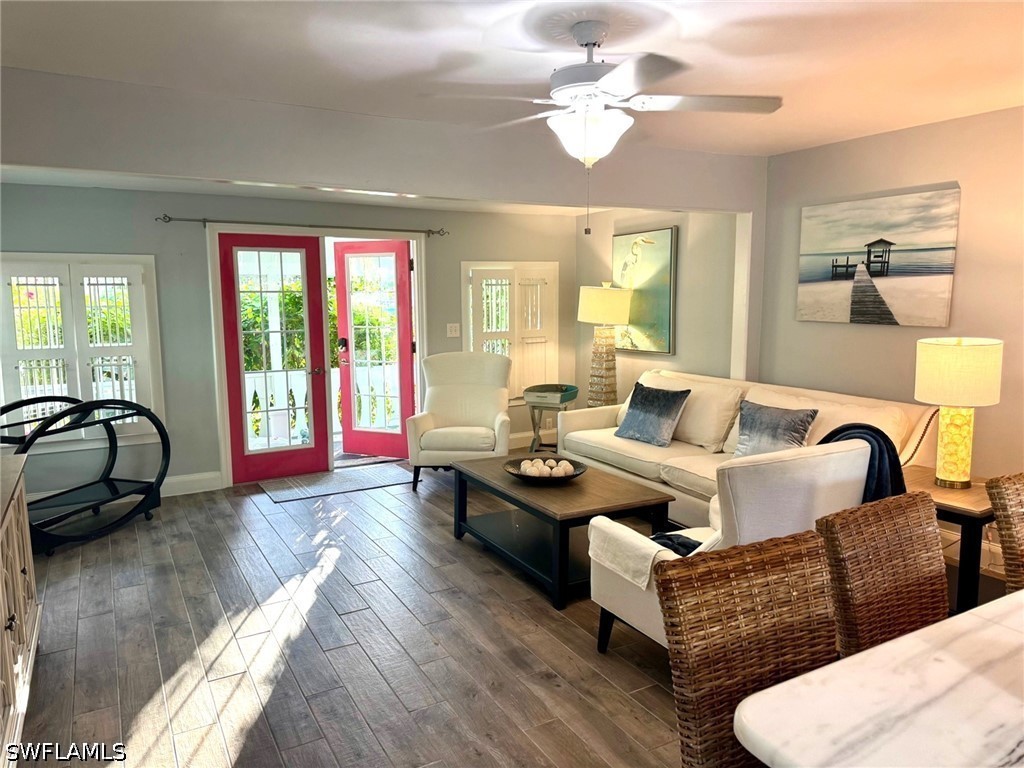 981 8th Terrace N Naples FL 34102 225083315 image3
