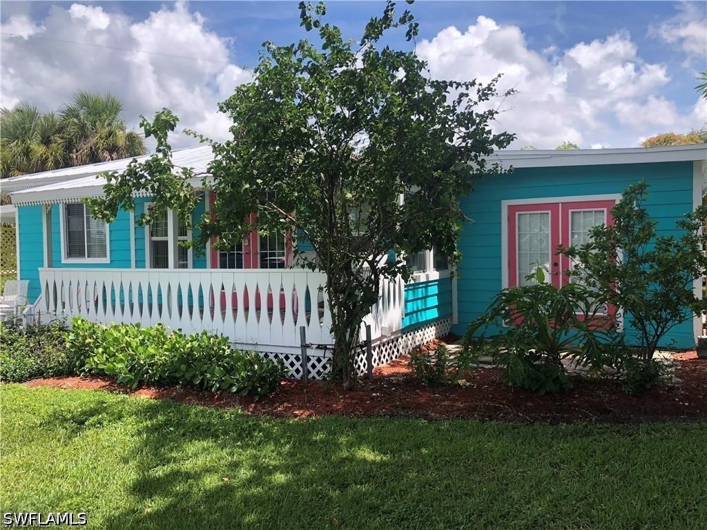 981 8th Terrace N Naples FL 34102 225083315 image5