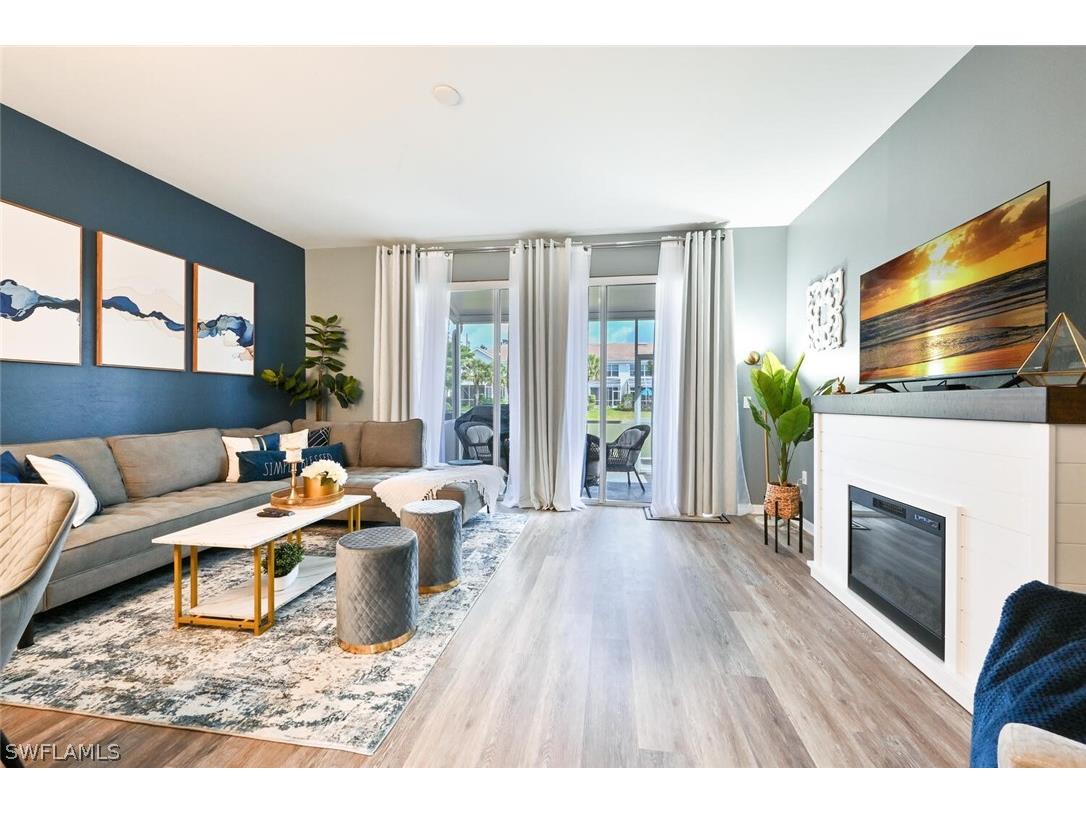 981 Hampton Circle #119 Naples FL 34105 226007246 image1