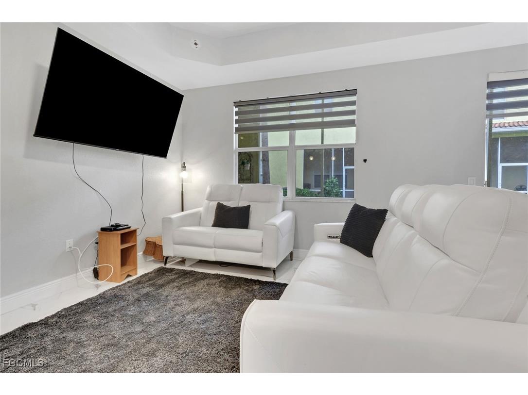 9811 Bodego Way #104 Fort Myers FL 33908 2025015834 image15