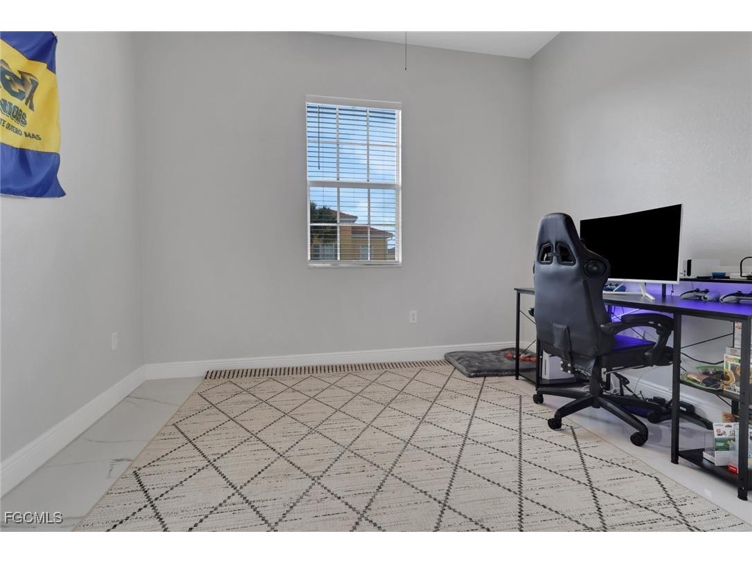 9811 Bodego Way #104 Fort Myers FL 33908 2025015834 image25