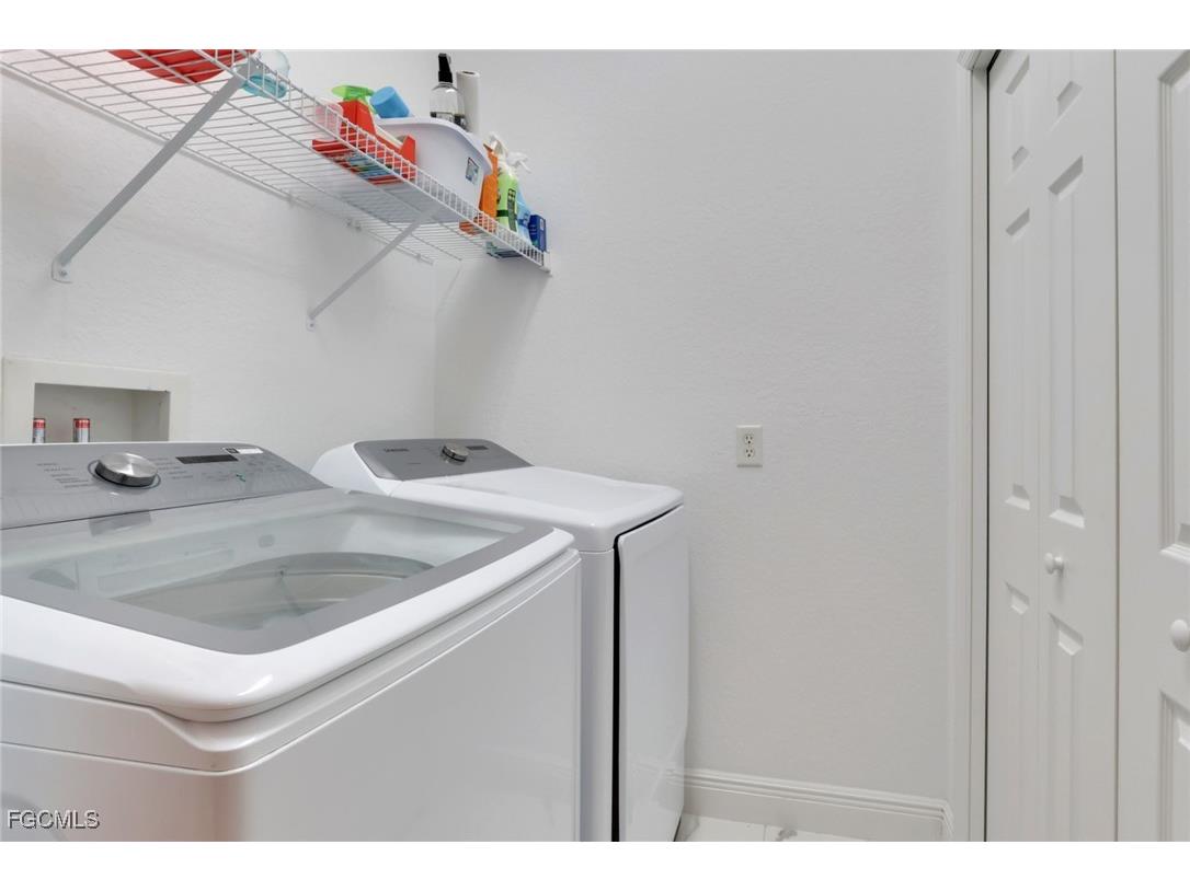 9811 Bodego Way #104 Fort Myers FL 33908 2025015834 image29