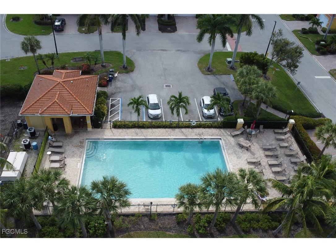 9811 Bodego Way #104 Fort Myers FL 33908 2025015834 image32