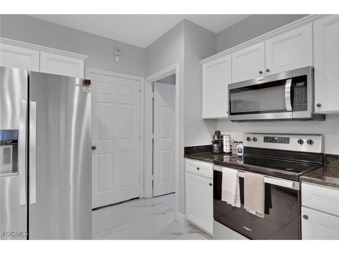 9811 Bodego Way #104 Fort Myers FL 33908 2025015834 image9