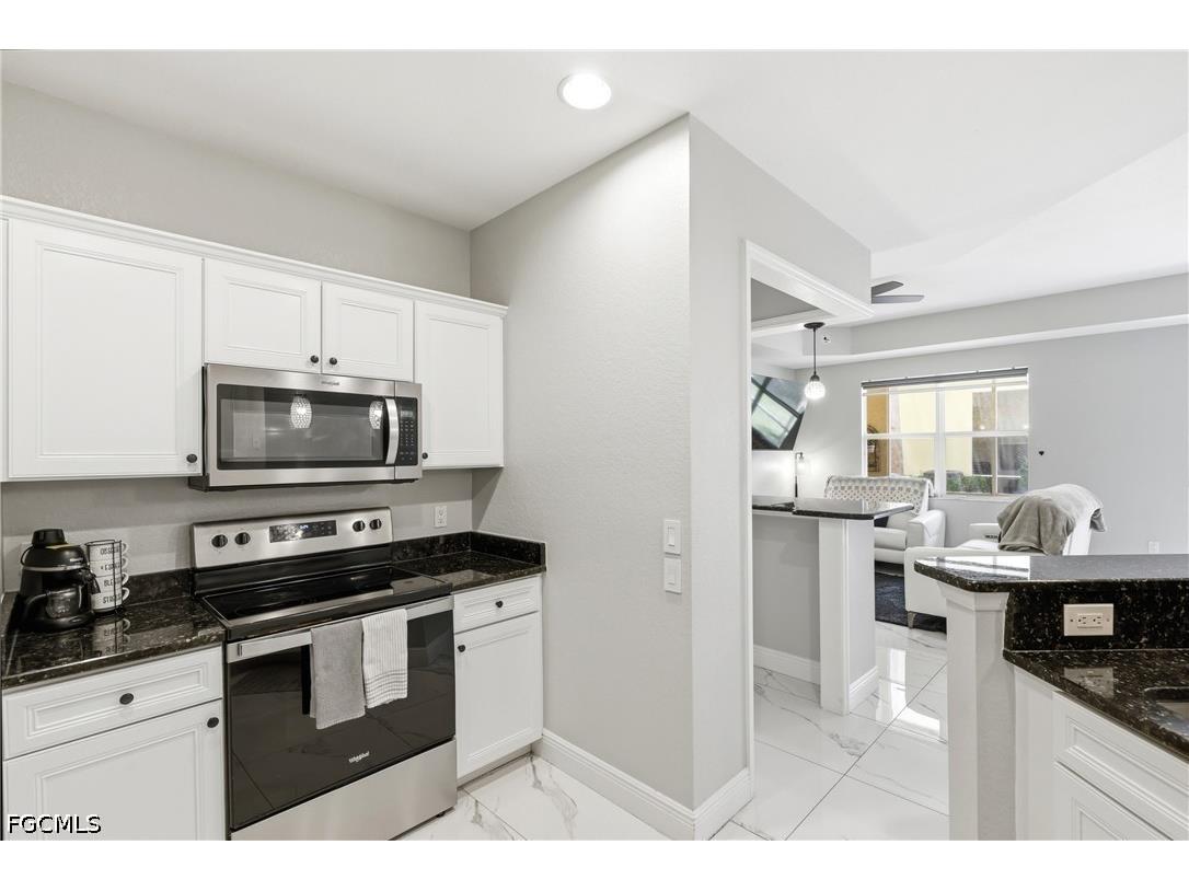 9811 Bodego Way #104 Fort Myers FL 33908 2026018257 image5