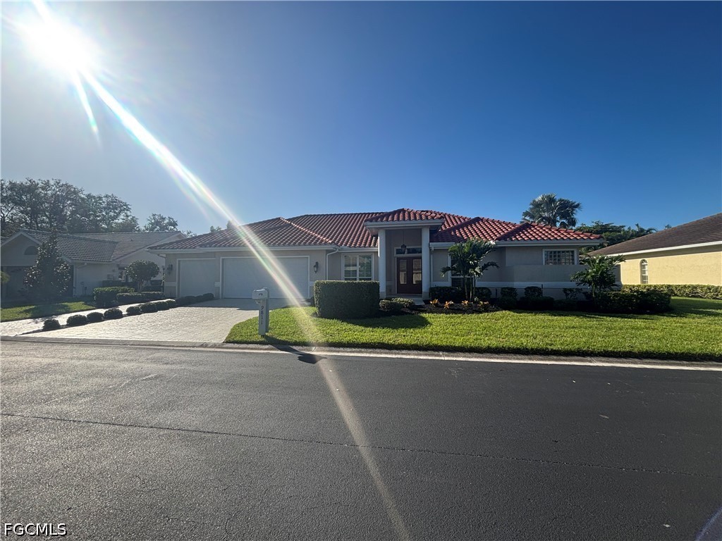 9811 Ensign Court Fort Myers FL 33919 2026016846 image1