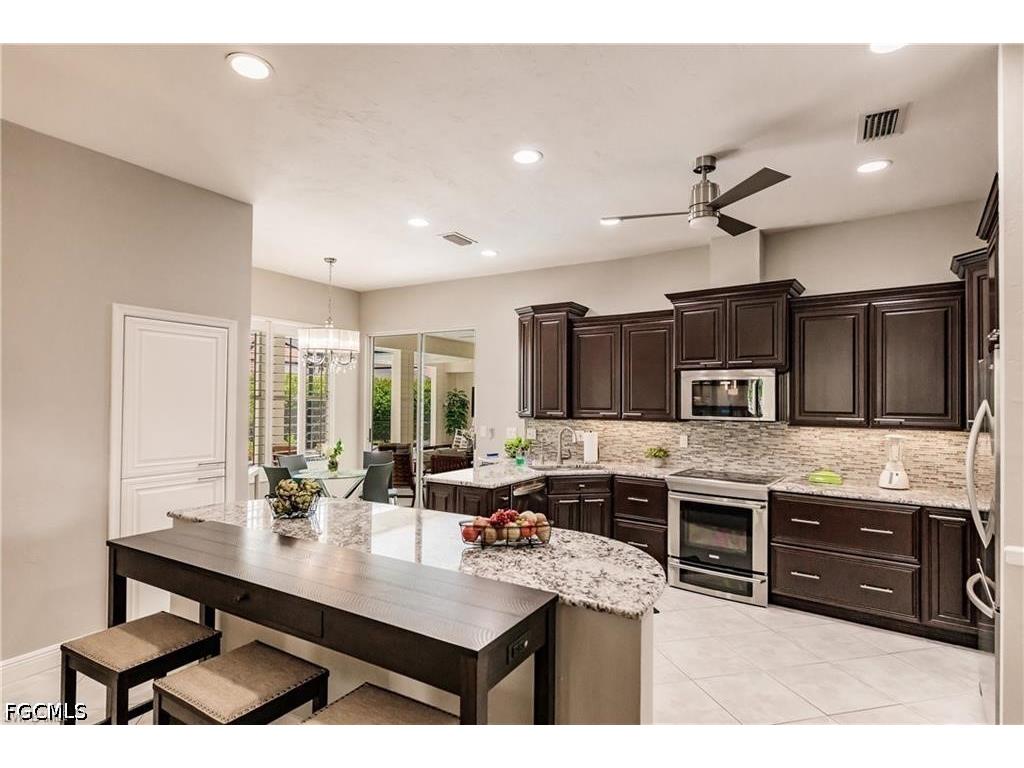 9811 Ensign Court Fort Myers FL 33919 2026016846 image14
