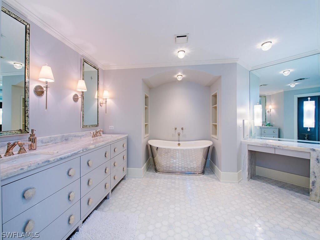 9811 Gulf Shore Drive #101 Naples FL 34108 226010091 image13