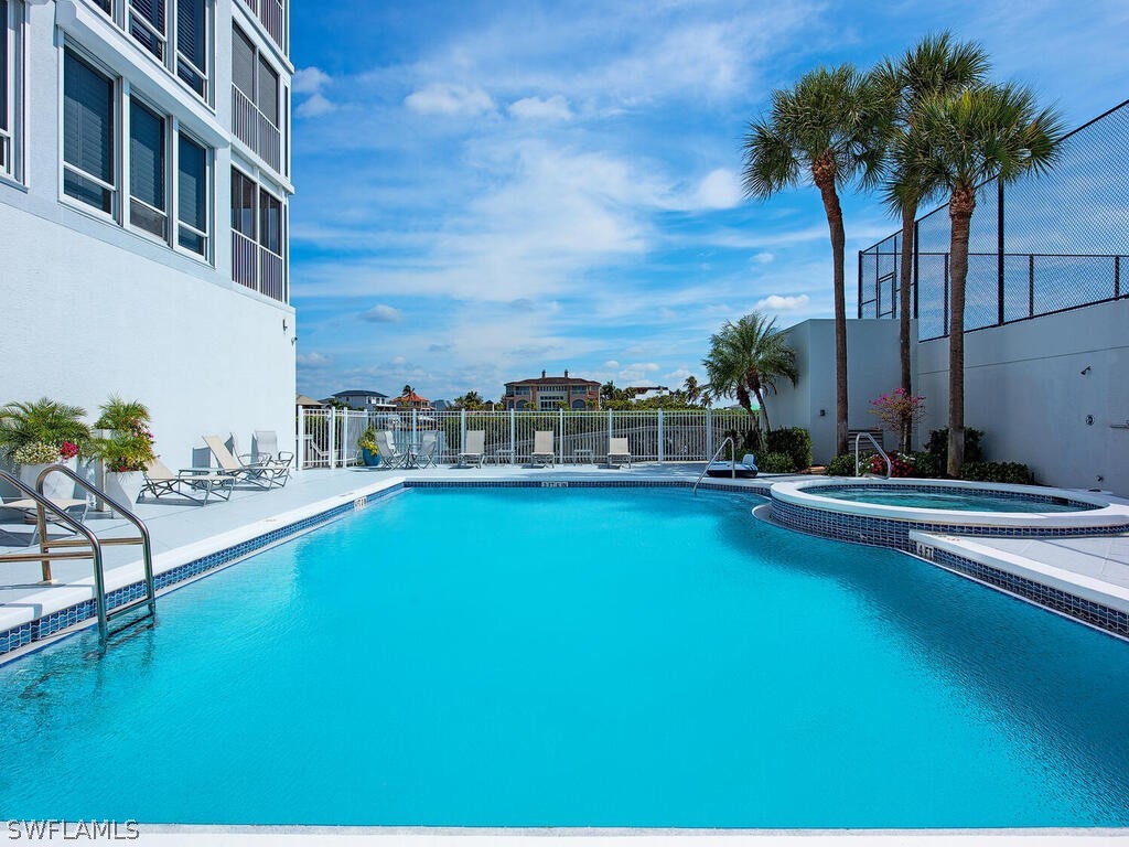 9811 Gulf Shore Drive #101 Naples FL 34108 226010091 image25