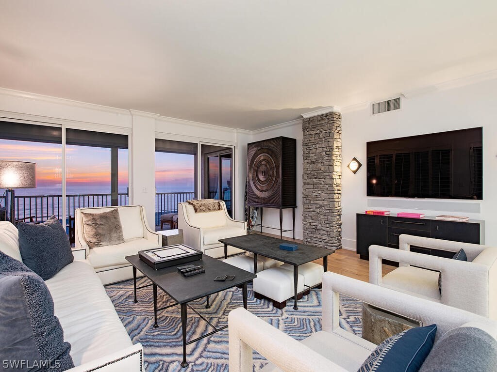 9811 Gulf Shore Drive #101 Naples FL 34108 226010091 image5