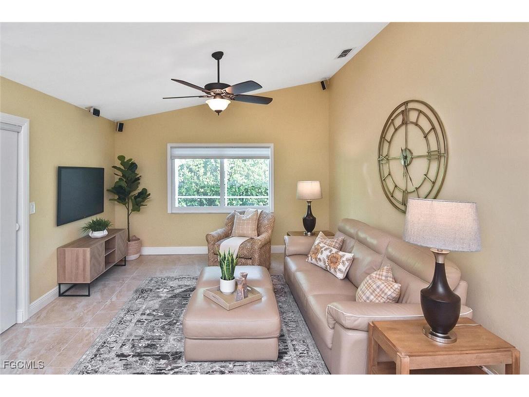 9812 Fathom Court Fort Myers FL 33919 2025019591 image12