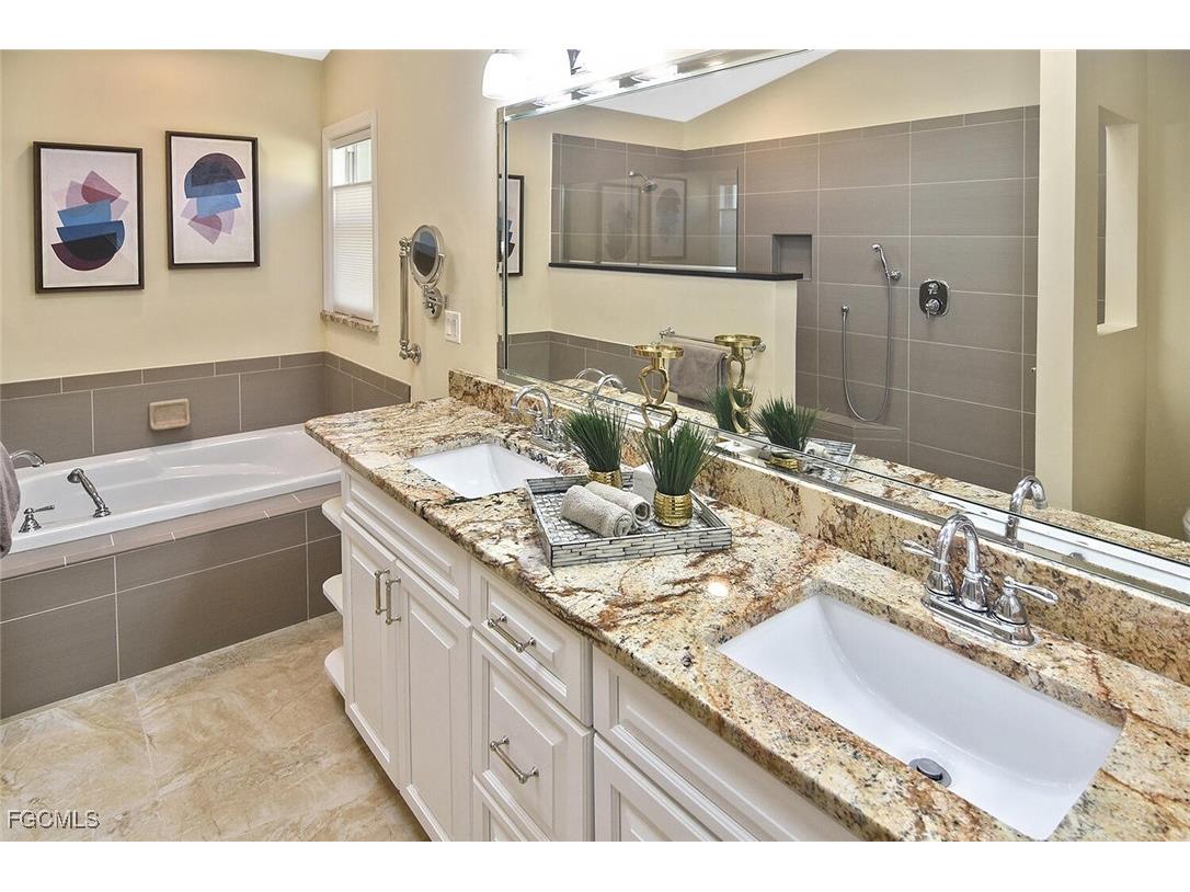 9812 Fathom Court Fort Myers FL 33919 2025019591 image21