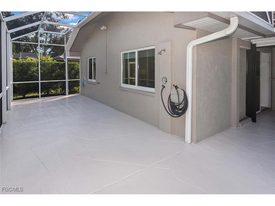 9812 Fathom Court Fort Myers FL 33919 2025019591 image32