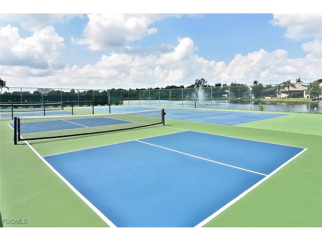 9812 Fathom Court Fort Myers FL 33919 2025019591 image35