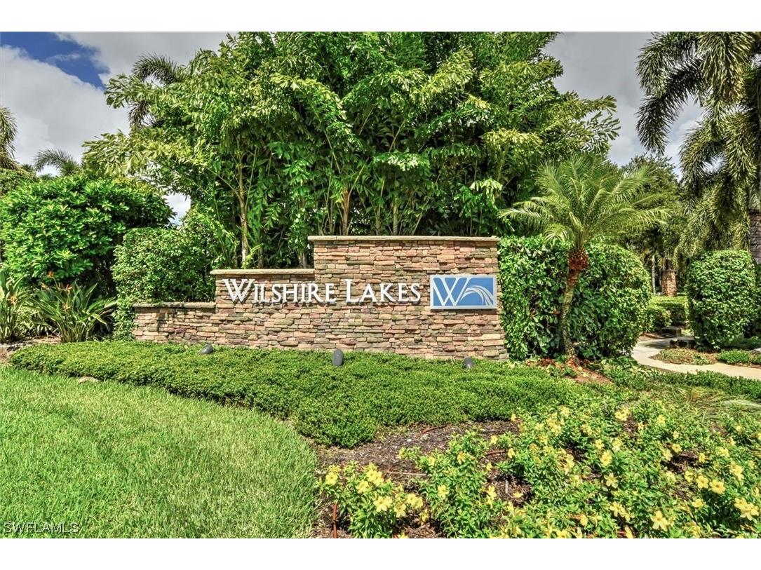 9812 Rocky Bank Drive Naples FL 34109 223049295 image1