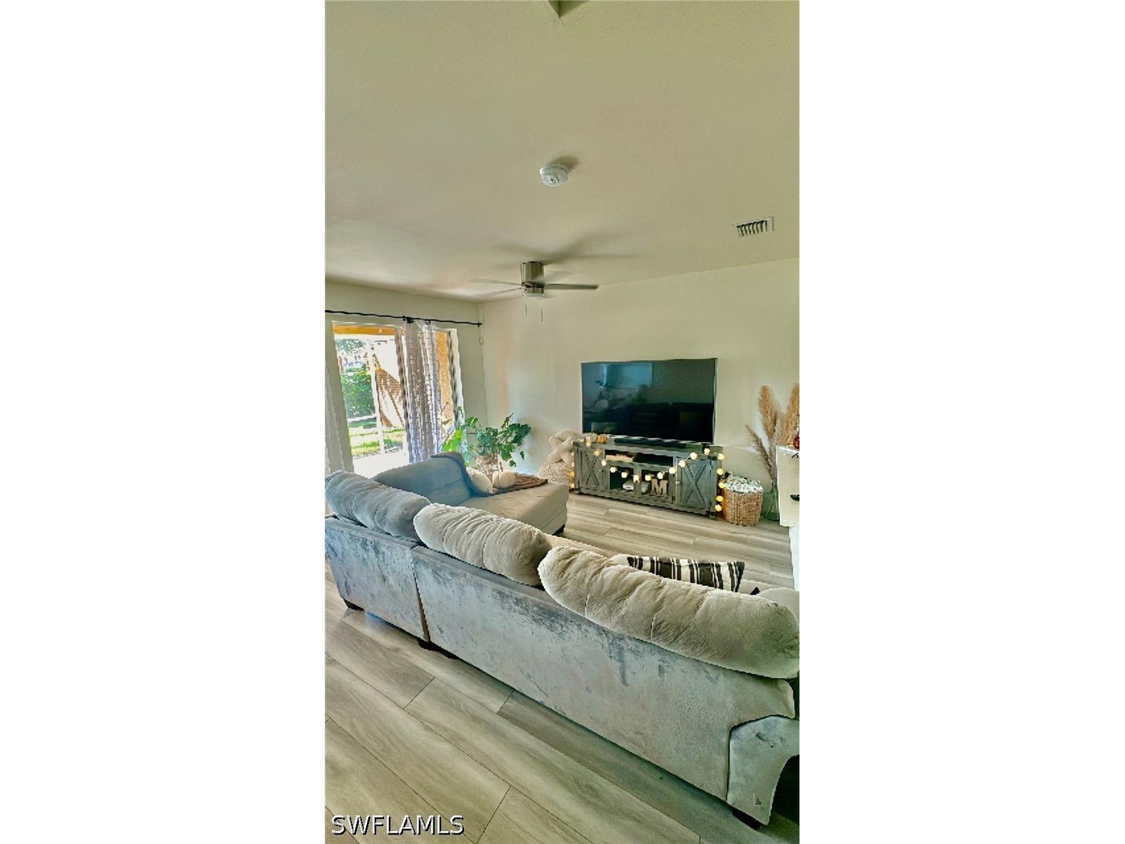9813 Foxhall Way #3 Estero FL 33928 226018365 image6