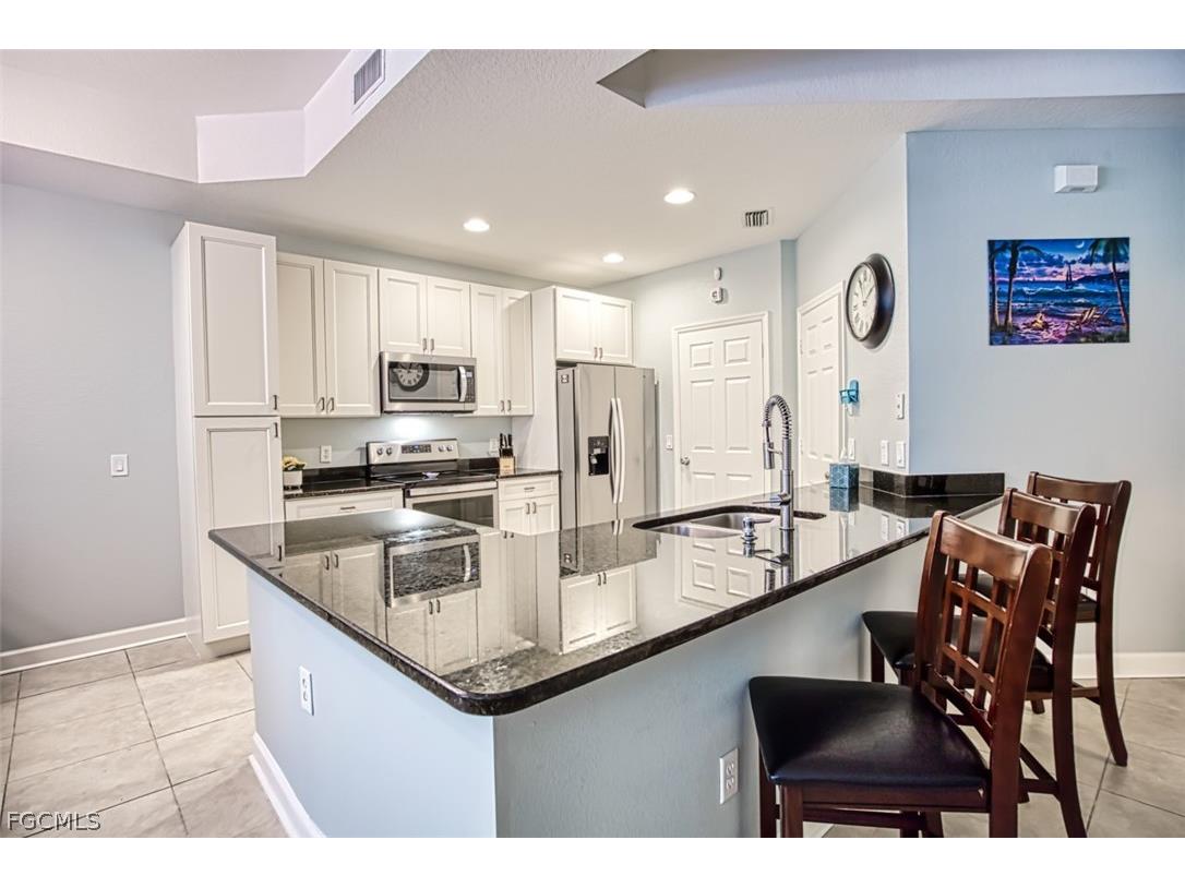 9813 Quinta Artesa Way #105 Fort Myers FL 33908 2026011200 image1