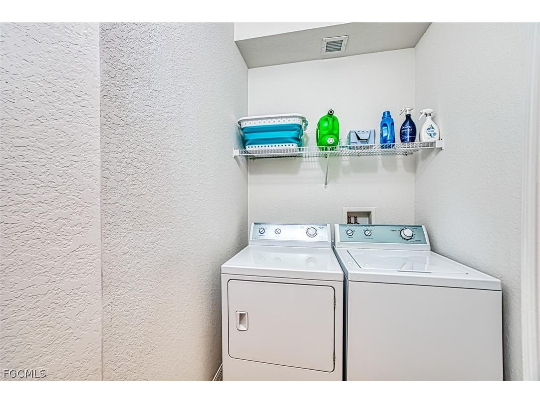 9813 Quinta Artesa Way #105 Fort Myers FL 33908 2026011200 image20