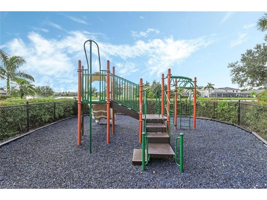 9819 Gladiolus Preserve Circle Fort Myers FL 33908 2025018688 image43