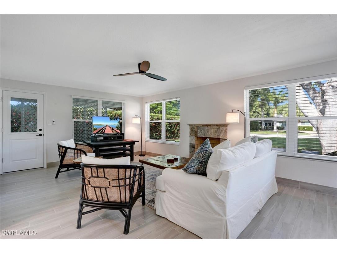 982 13th Street N Naples FL 34102 225062644 image10