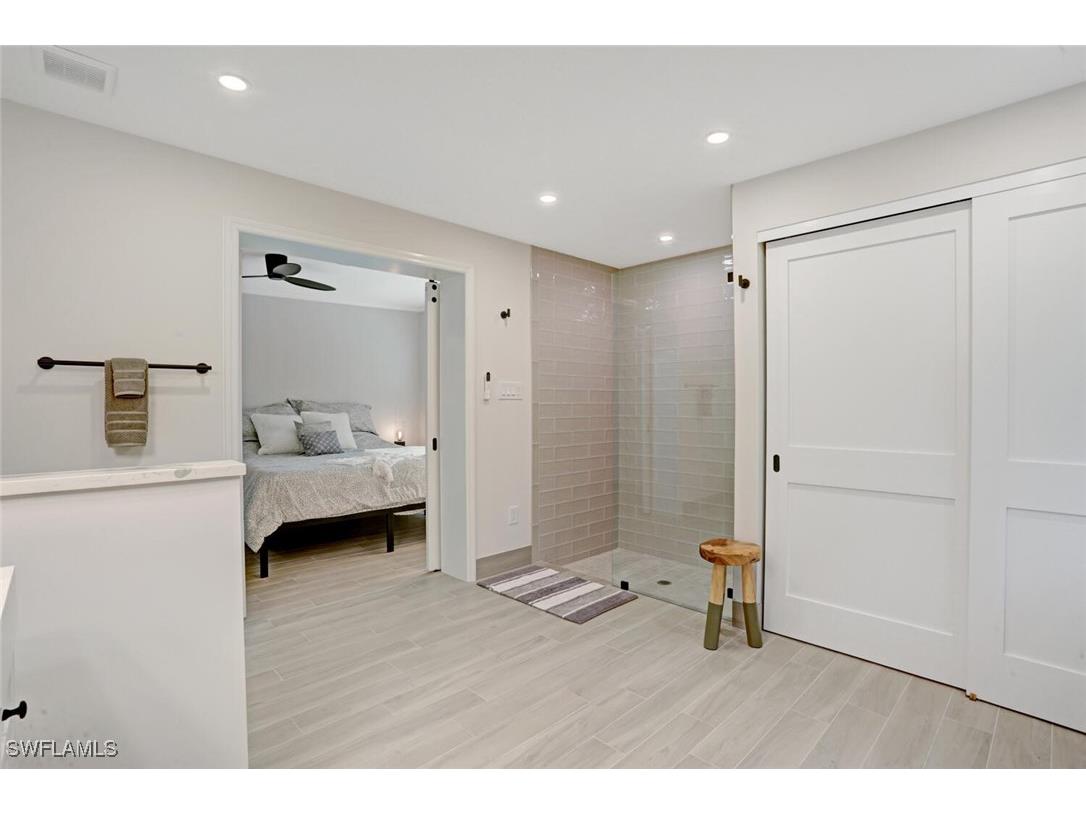 982 13th Street N Naples FL 34102 225062644 image17