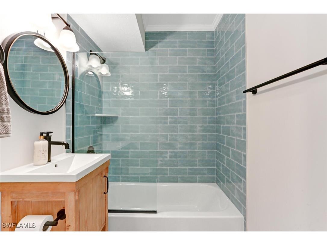 982 13th Street N Naples FL 34102 225062644 image21