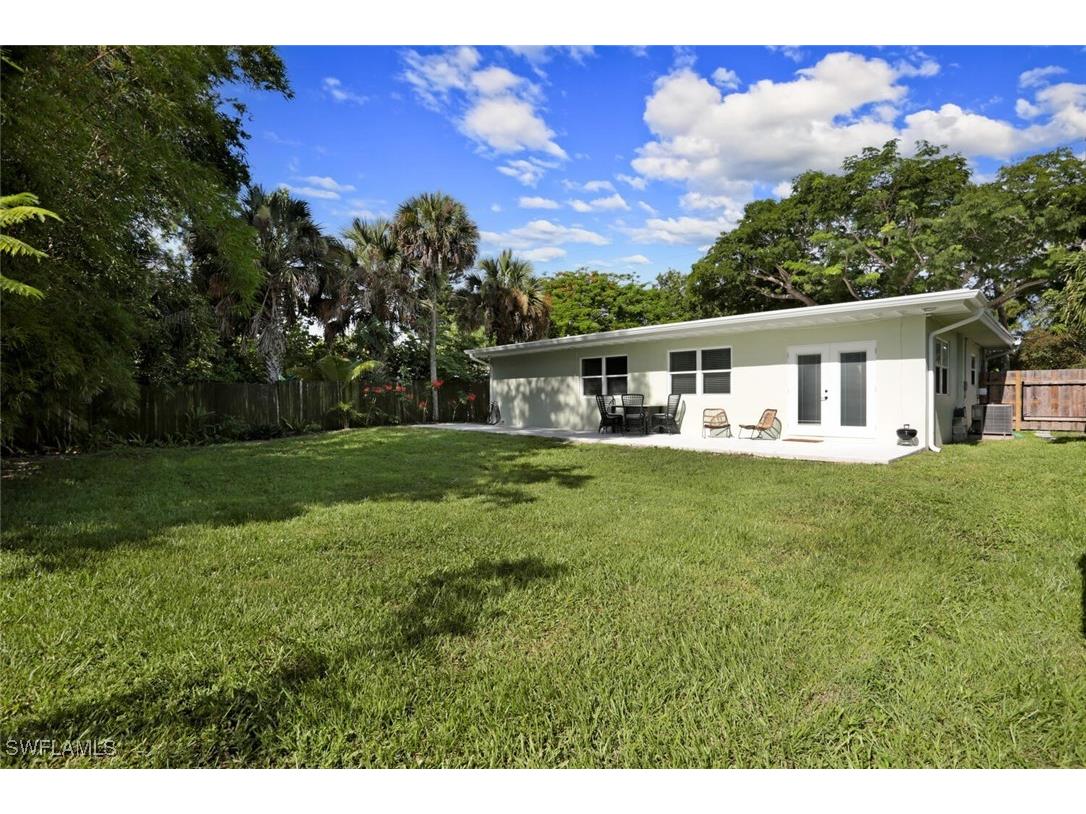 982 13th Street N Naples FL 34102 225062644 image28