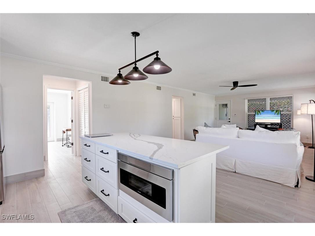 982 13th Street N Naples FL 34102 225062644 image8