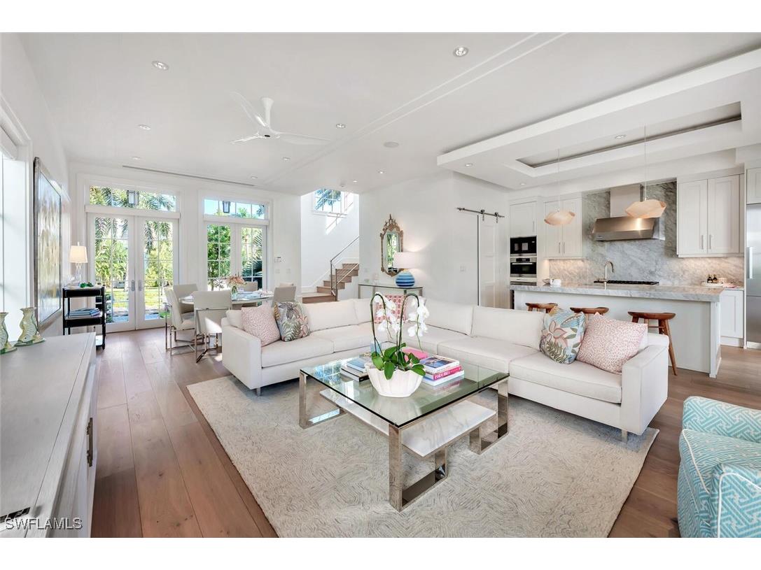 982 9th Avenue S Naples FL 34102 225074849 image2