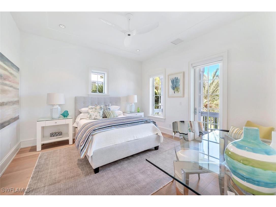 982 9th Avenue S Naples FL 34102 225074849 image22