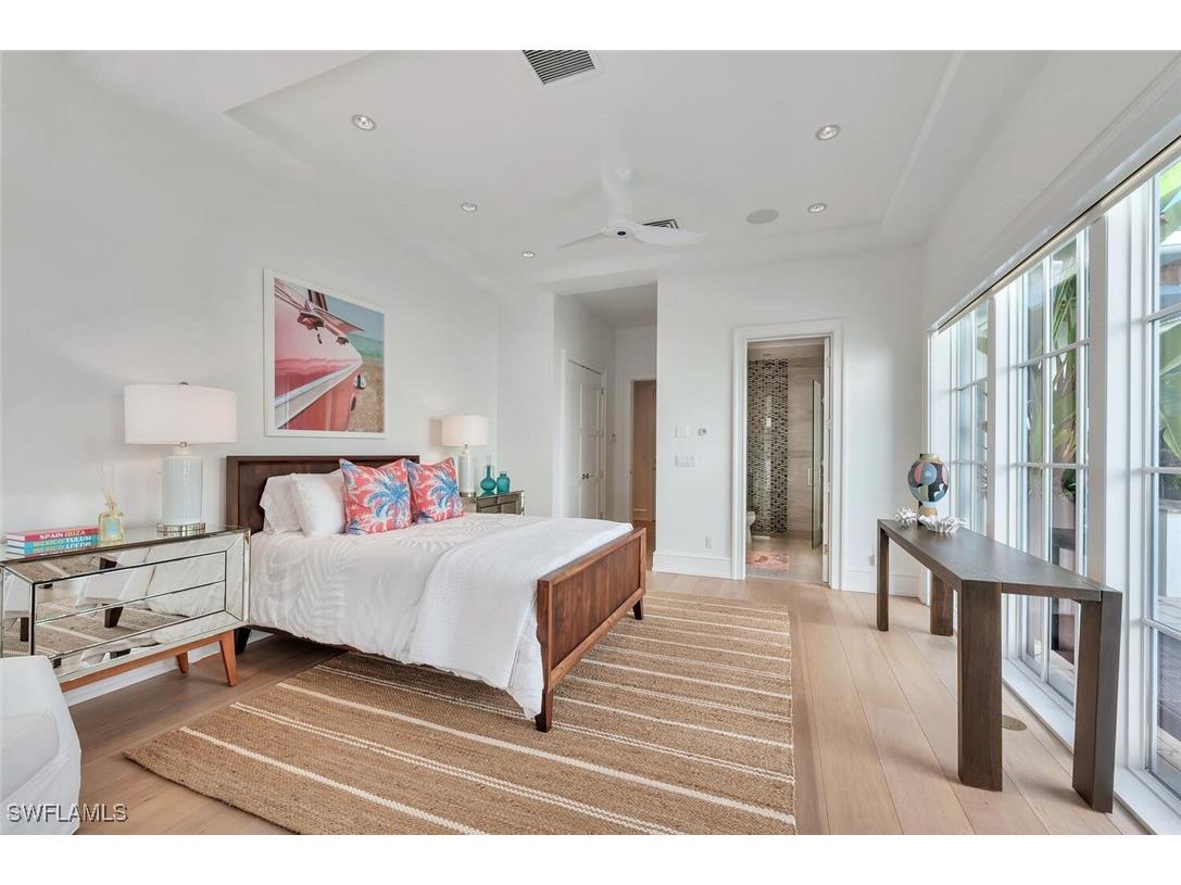 982 9th Avenue S Naples FL 34102 225074849 image26